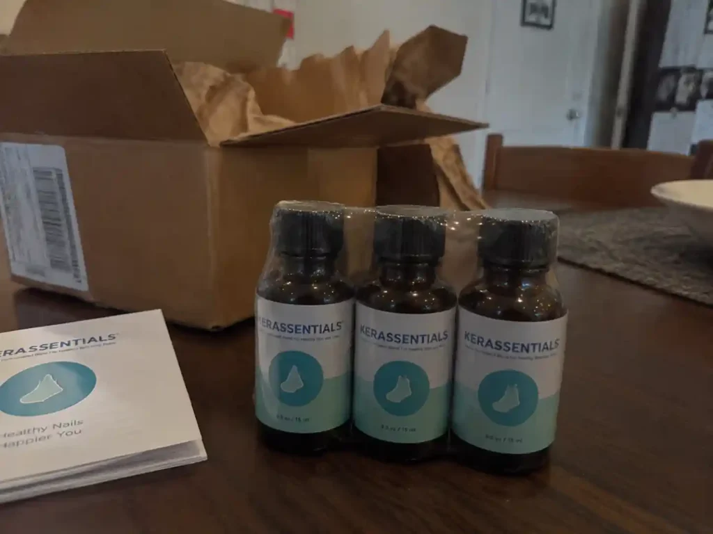 Kerassentials Essential Oil Blend unbooxing