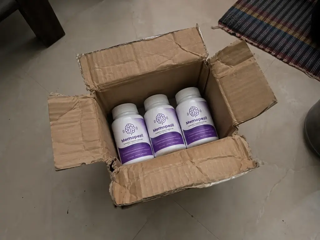 Memory supplements in a worn box