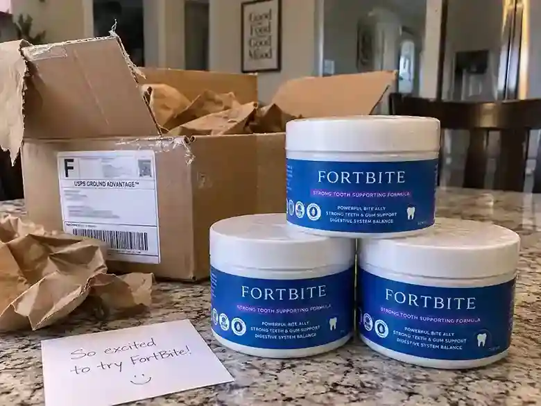 FortBite's oral care formula jar jar unboxing